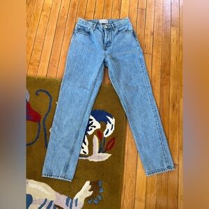 Everlane cheeky 90s jeans